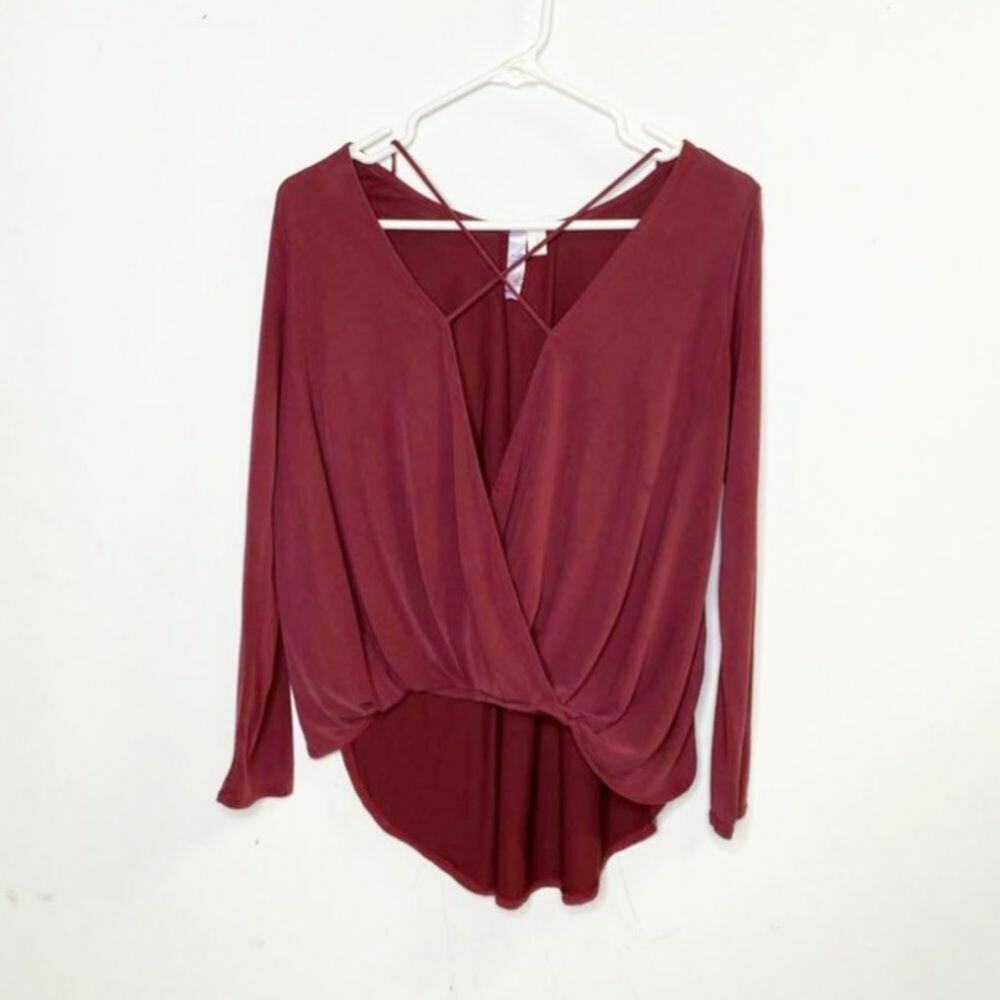 Anthro Alya wrap front burgundy maroon cross top blouse Sz small